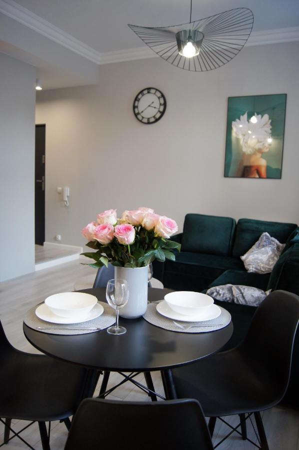 Green Park Apartament Thorn Exterior foto